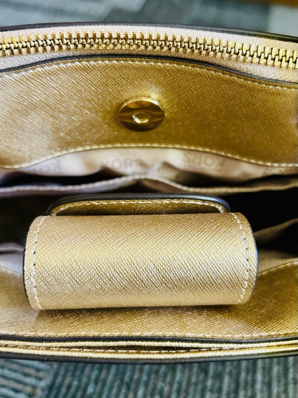 Michael Kors Metallic Gold Saffiano Leather Karla Top Zip Satchel Bag Purse Med - Picture 13 of 16
